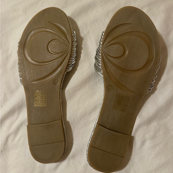 Sandals bundle - Picture 4 of 5